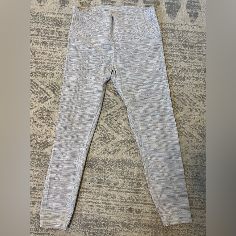 Lululemon Wunder Under 25” - Space Gray